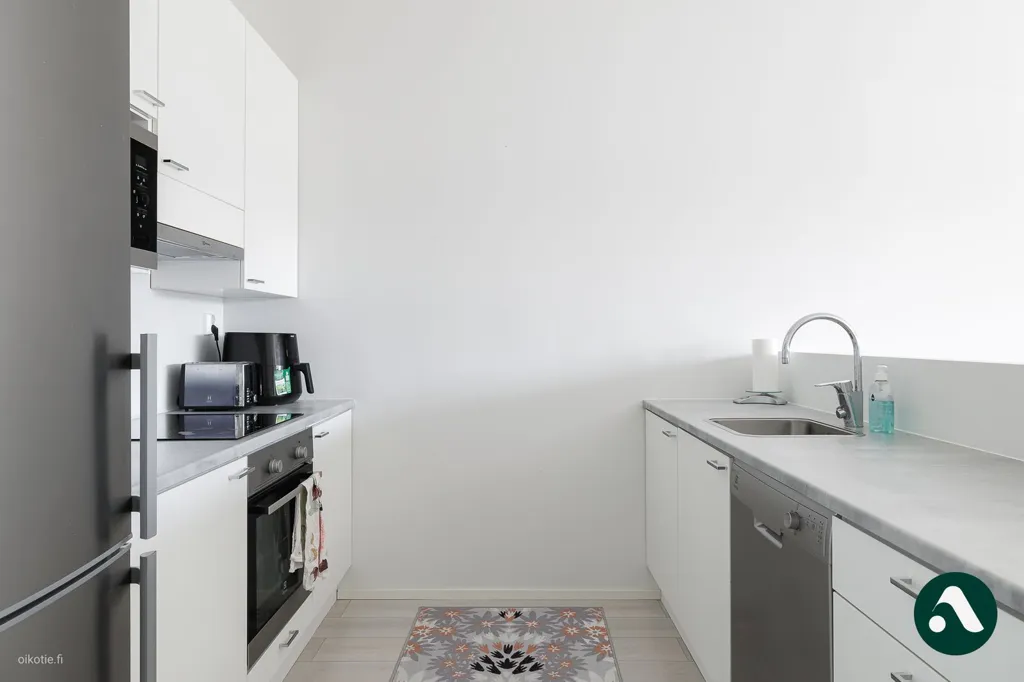 Cuisine - Bright Two-Bedroom Apartment with Terrace in Nokia
