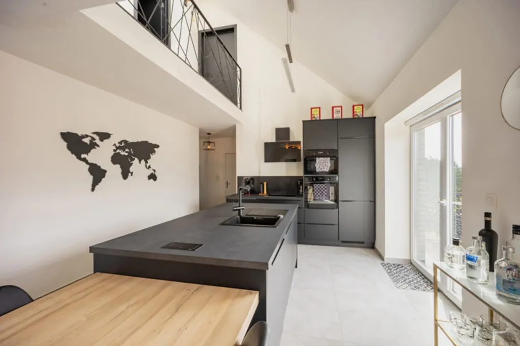 Köök - Duplex Apartment with Terrace in Modern Building