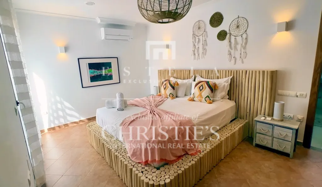 Magamistoad - Villa with Pool between Ibiza and Salinas Beach