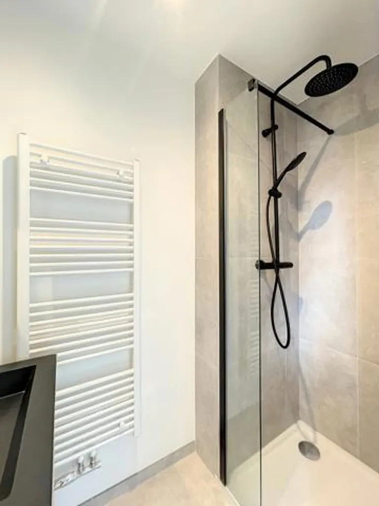 Salles de bain - Appartement à 1000 Bruxelles, Centre-Ville