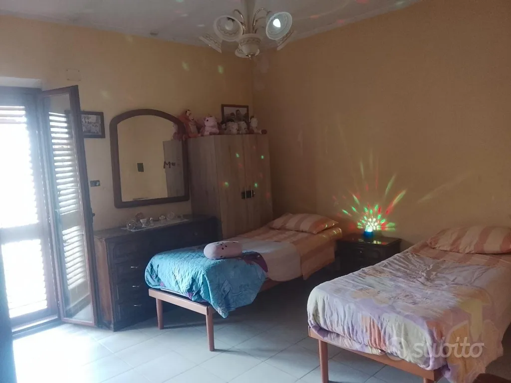 Magamistoad - Three-Bedroom Apartment with Balcony in Via Rivocati