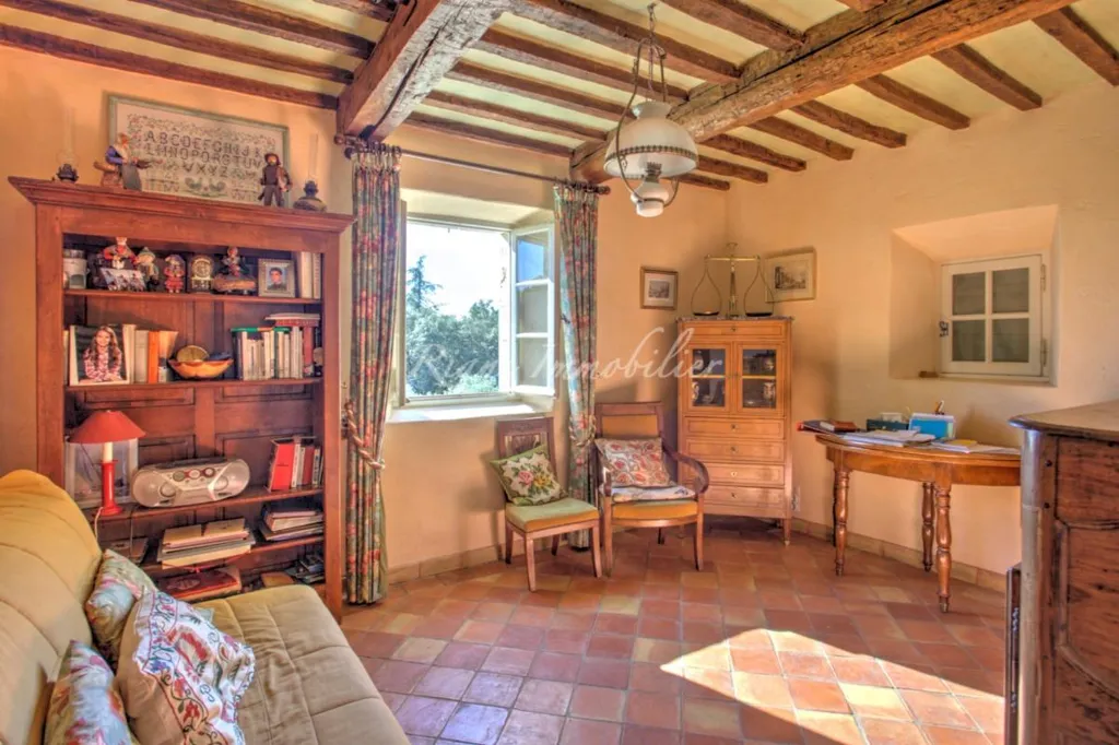 Elutuba - House with Pool and Luberon View in Cabrières-d'Avignon