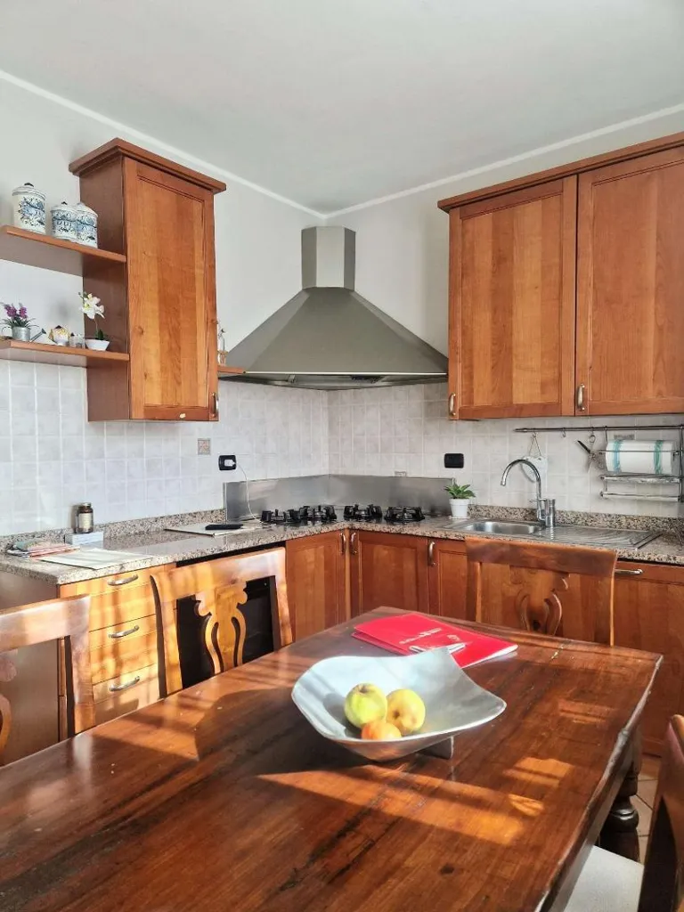 Cucina - Corner Semi-Detached Villa with Garden in Rubiera