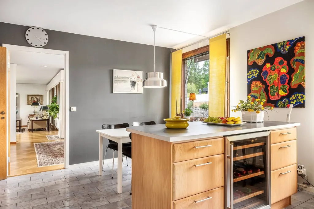 Cuisine - Architectural Villa with Garden in Norrköping