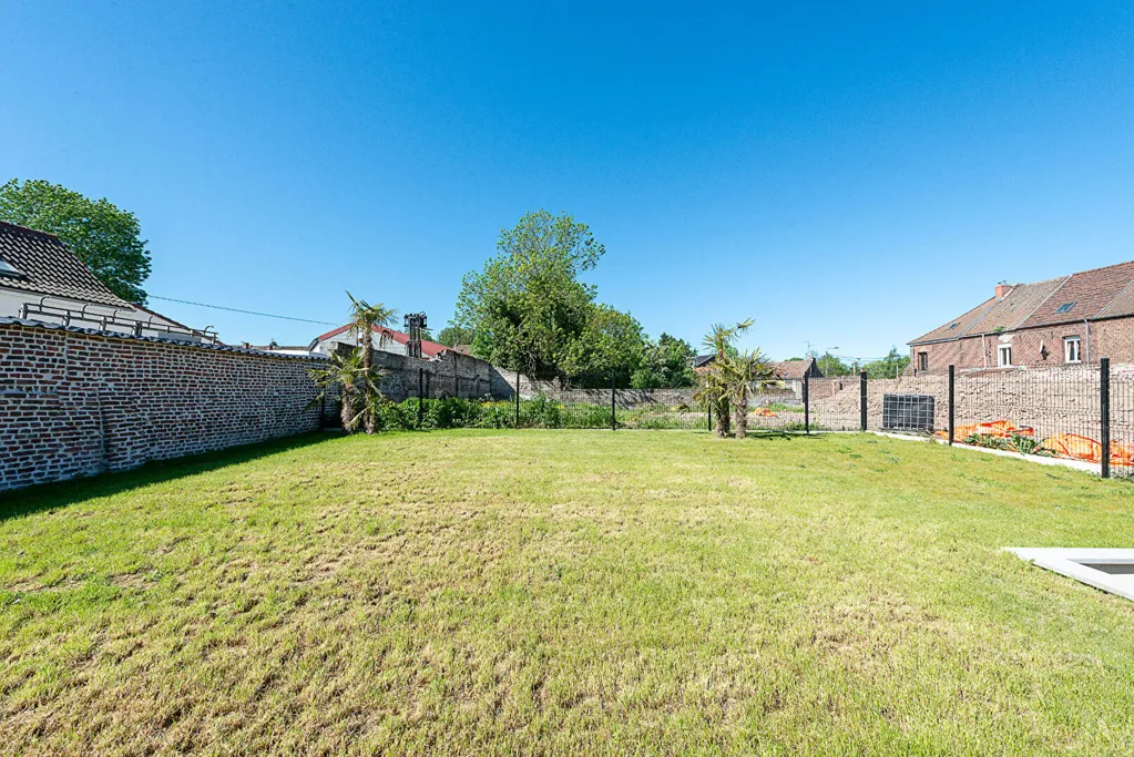 Jardin - Maison de Caractère avec Terrasse à Onnaing