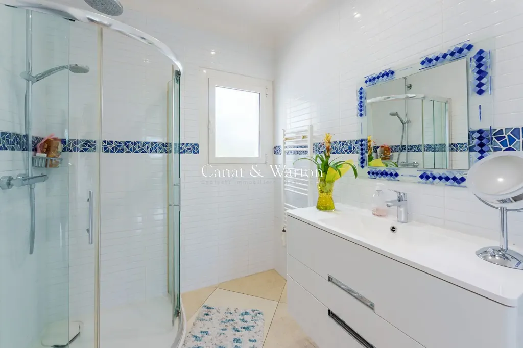 Vannitoad - Renovated Villa with Pool in Boulouris