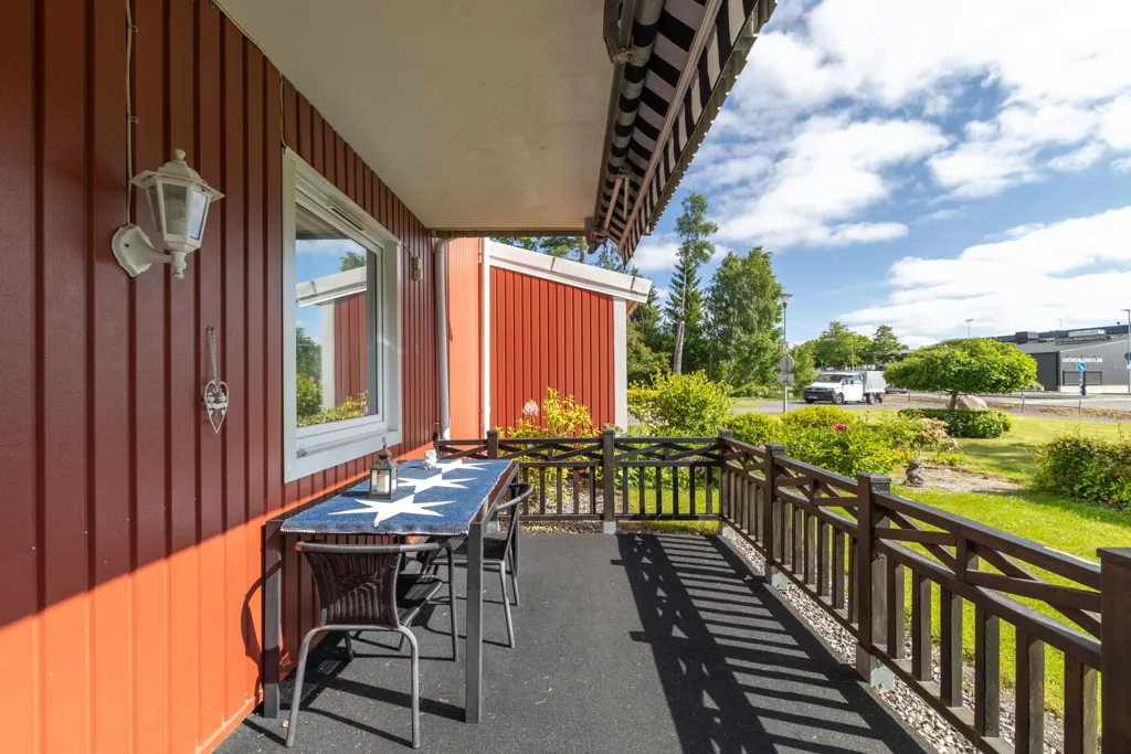 Balcone - Bostadsrätt with Garden in Gröndal