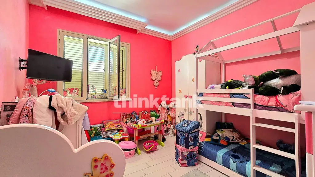 Chambres - Rear-Facing Apartment with Terrace in Avola