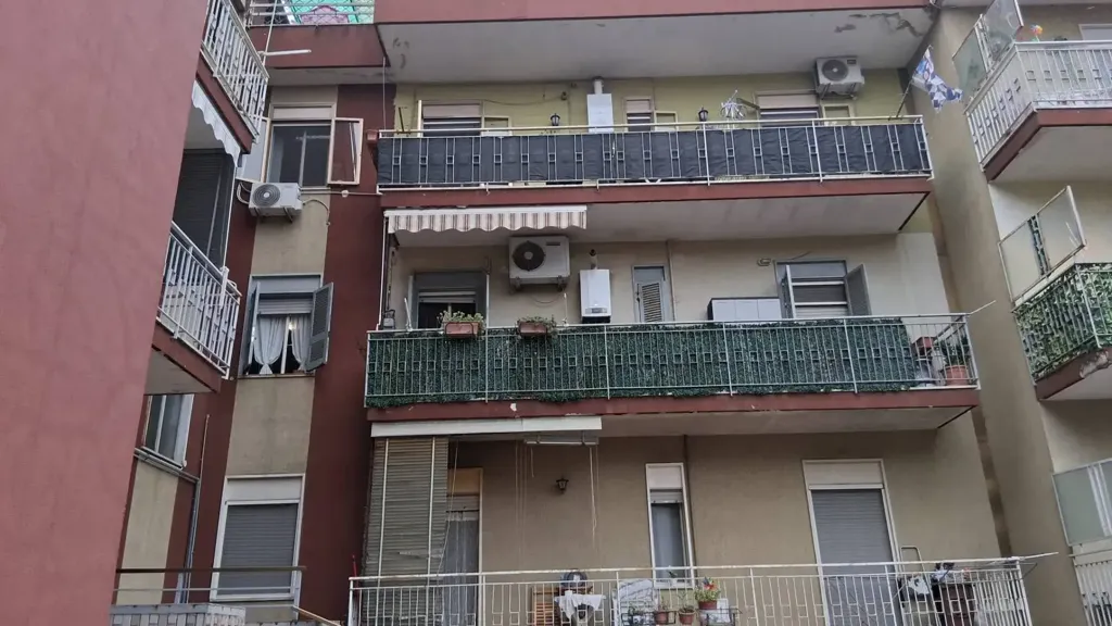 Balcony - Bright 2-Bedroom Apartment with Balcony in Quarto