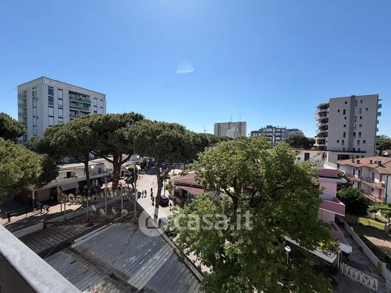 Triplex with Balcony in Comacchio