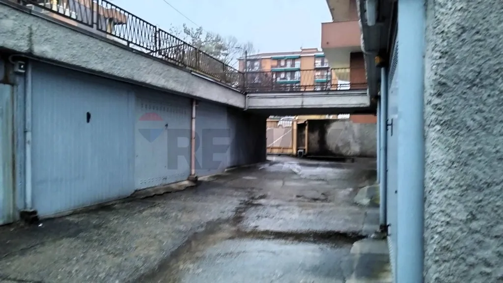 Parking 1 pièces à IT