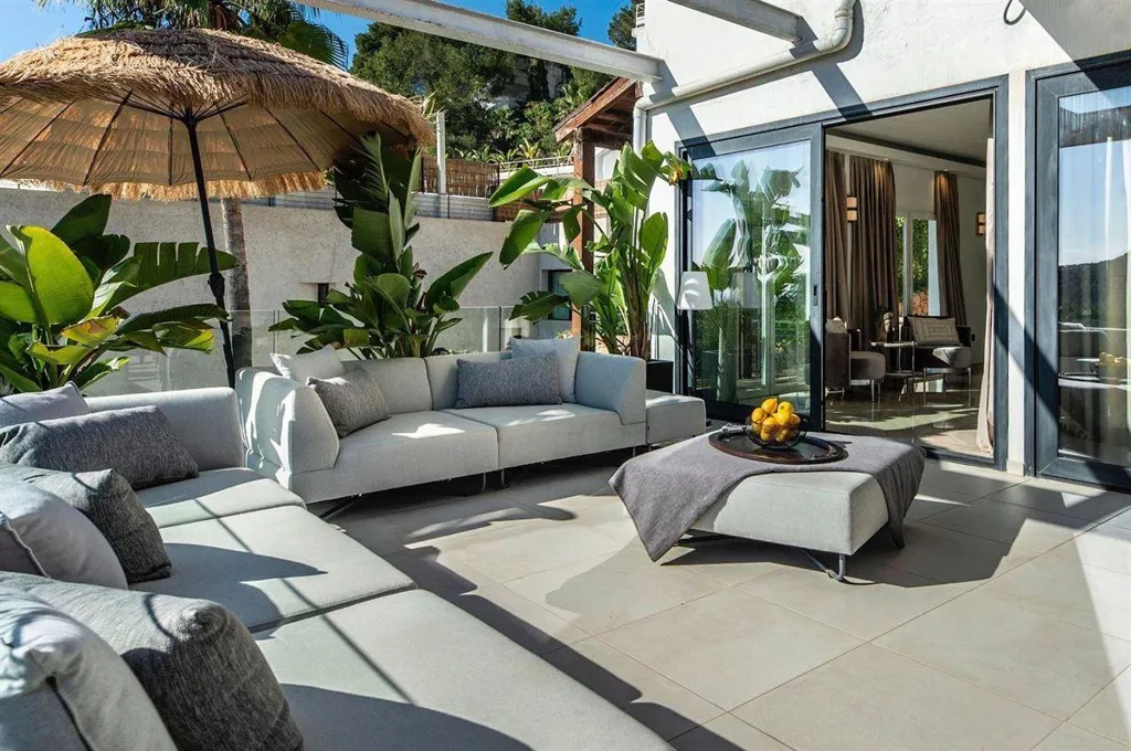 Terrasse - Luxury Villa with Panoramic Views in Can Furnet