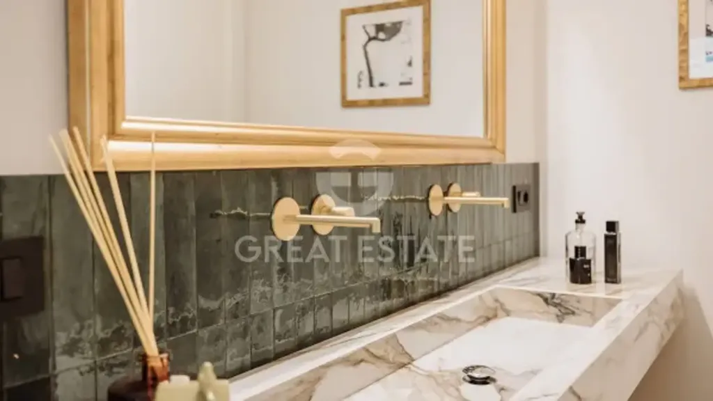 Bagni - Restored Apartment with Historic View in Città della Pieve