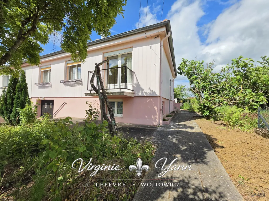 Välivaade - Ground Floor House with Terrace in Gandrange