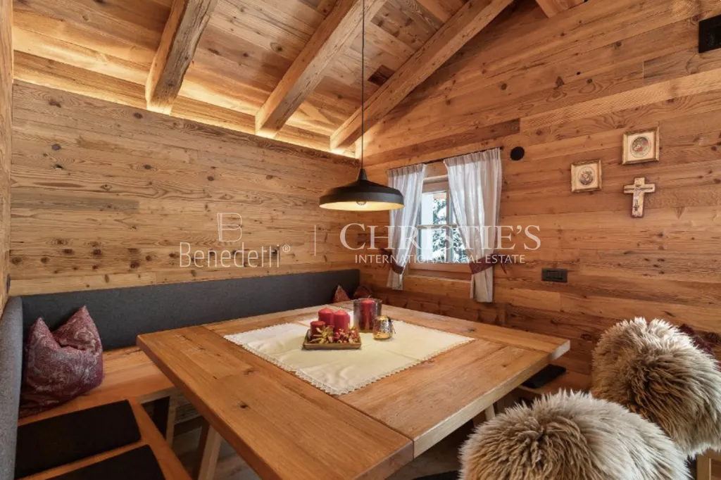 Söögituba - Luxury Chalet with Ski-in/Ski-out in Olang