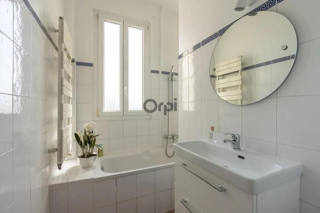 Bagni - Flat with Balcony near Bois de Vincennes