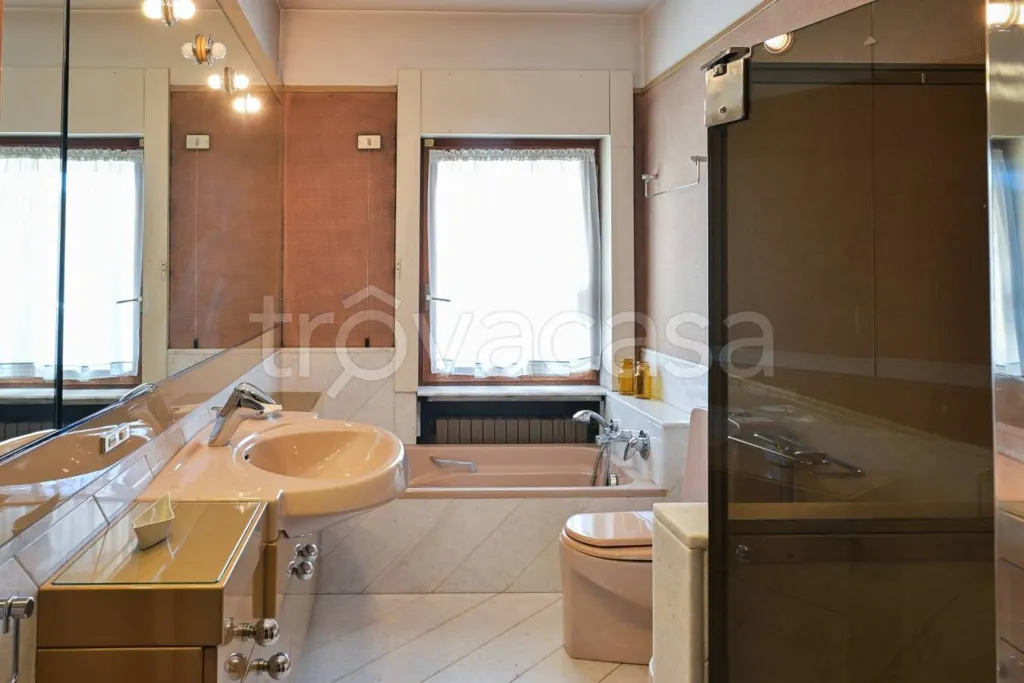 Vannitoad - Villa with Private Garden in Gozzano