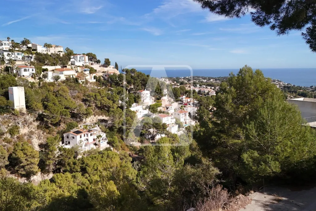 Urban Plot with Panoramic Sea Views in Benissa
