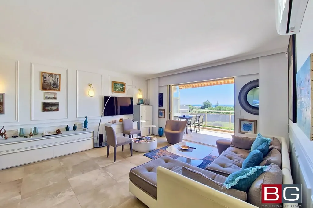 Elutuba - Luxury Flat with Sea View in Antibes
