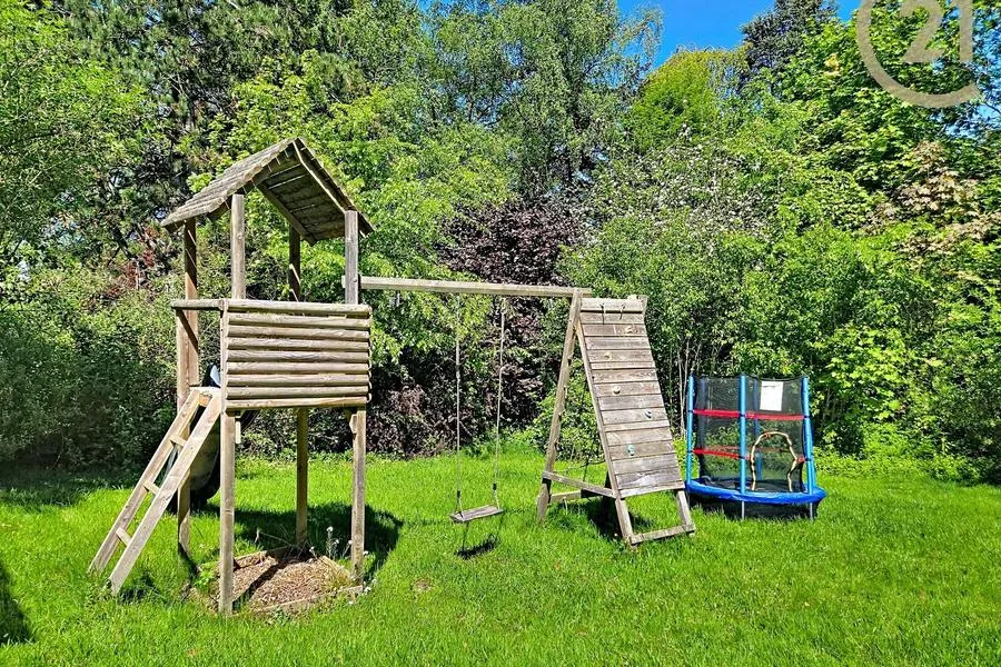 2 magamistoaga maja asukohas Genappe