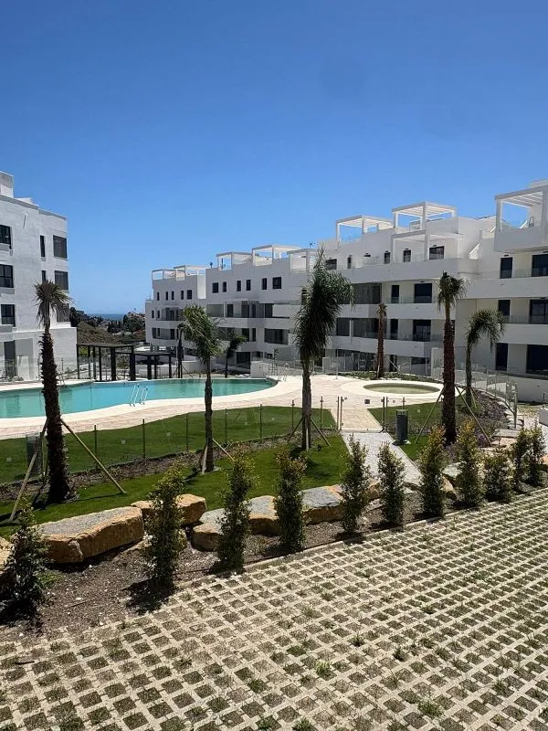 Piscine - Apartment with Pool on Avenida Arrigo Boito