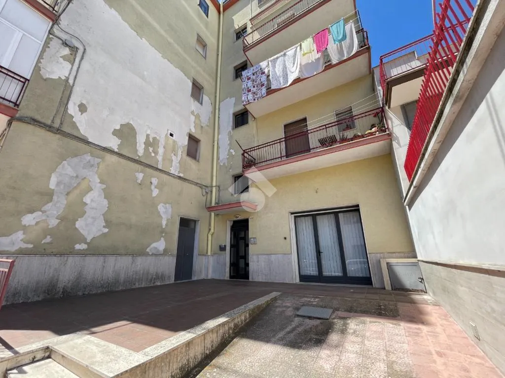 Aed - Bright Apartment with Balcony in Ceglie Messapica