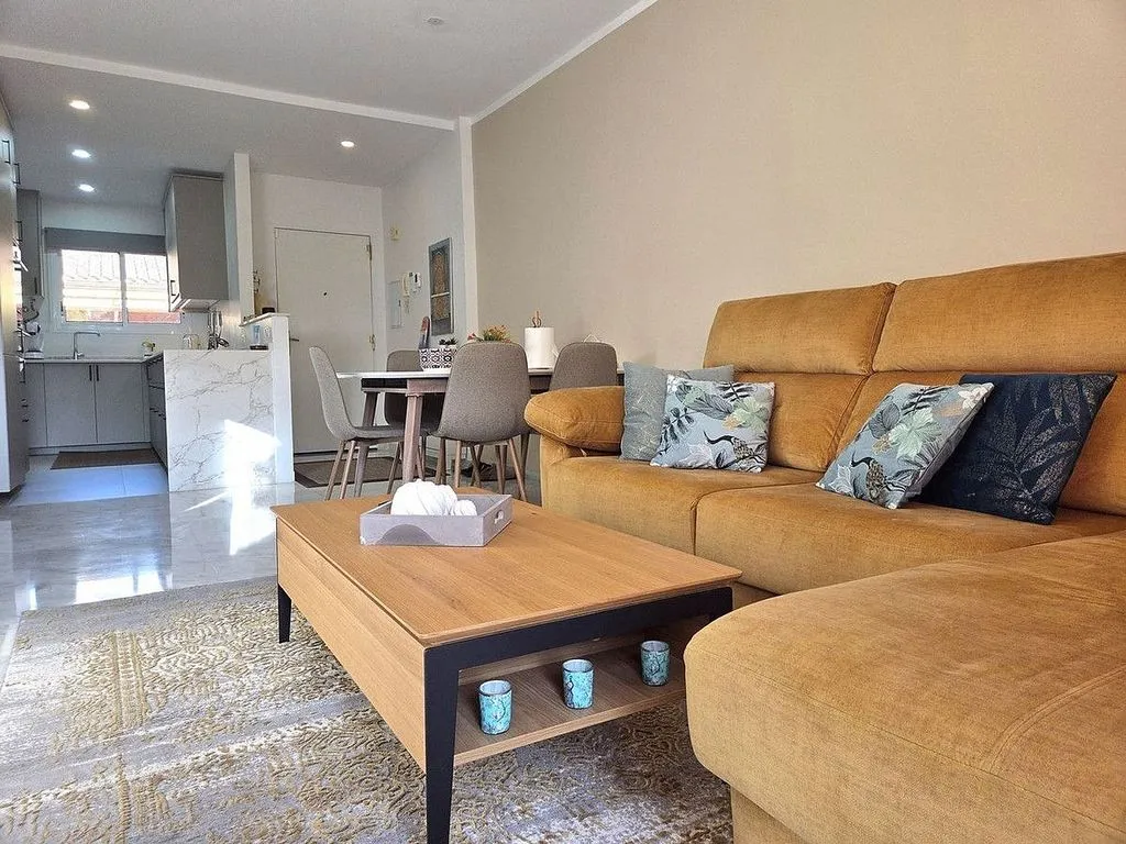 Elutuba - Duplex with Pool in Casco Antiguo