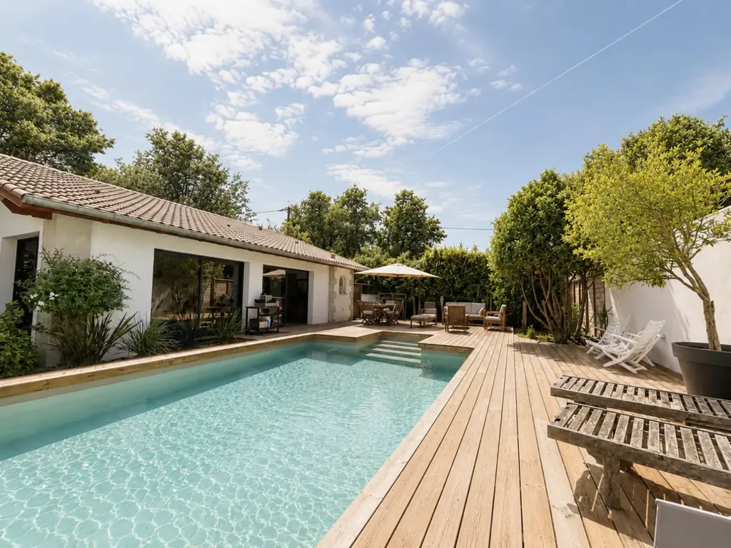 Bassein - Renovated Villa with Pool in Ahetze