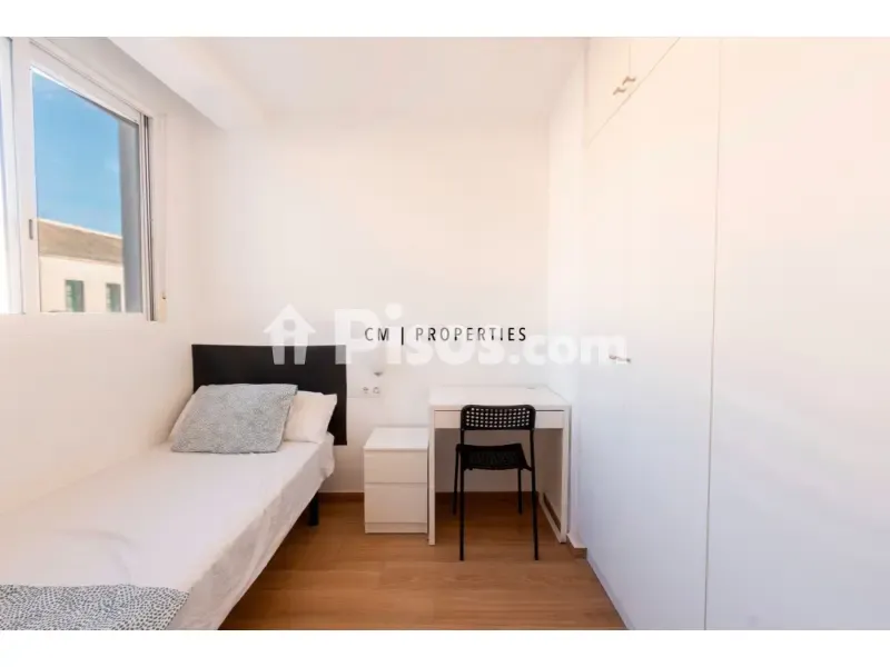 Chambres - Modern Flat with Balcony in El Carmen, Valencia