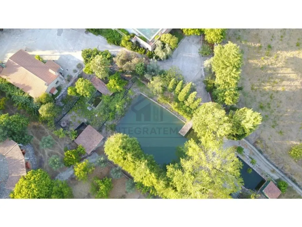 Õhuvaade - Luxury Farmhouse with Pool near Santarém