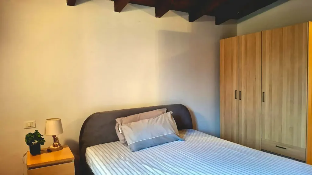 Chambres - One-Bedroom Apartment with Metro Access in Milan