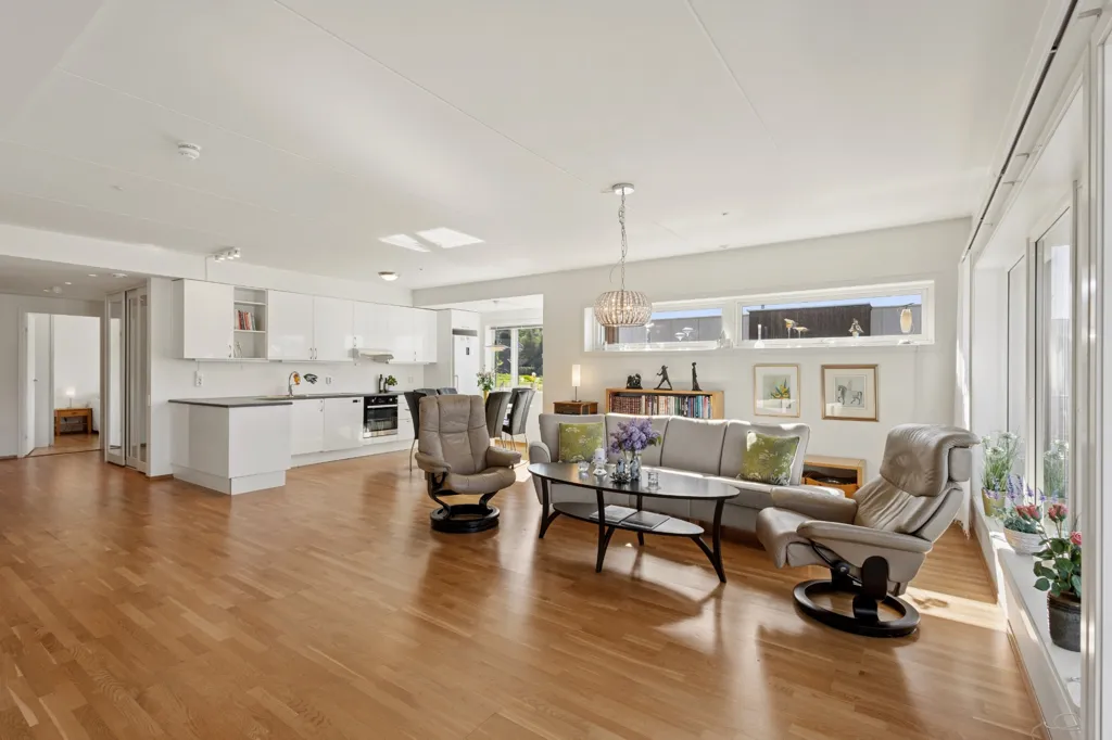Elutuba - Modern Apartment with West-Facing Terrace in Lillehammer