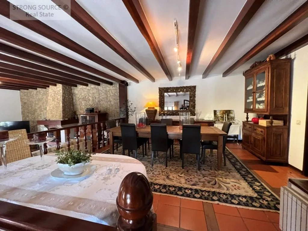 Salle à manger - Luxury Detached Villa with Pool in Casal das Figueiras