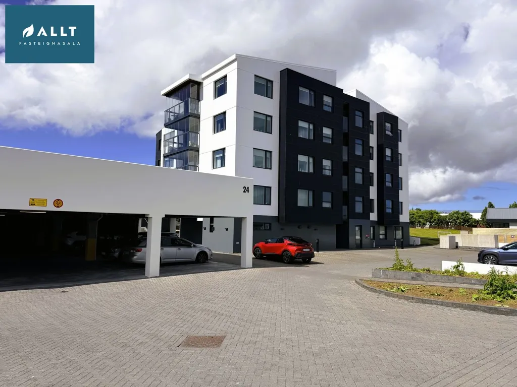 Välivaade - Modern Apartment with Balcony in Reykjanesbær