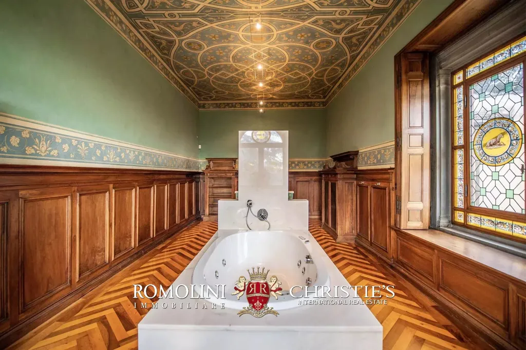 Salles de bain - Historic Villa with Panoramic Views near Florence