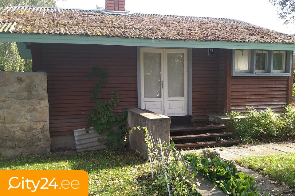 Extérieur - Wooden Cottage with Balcony in Siguļi