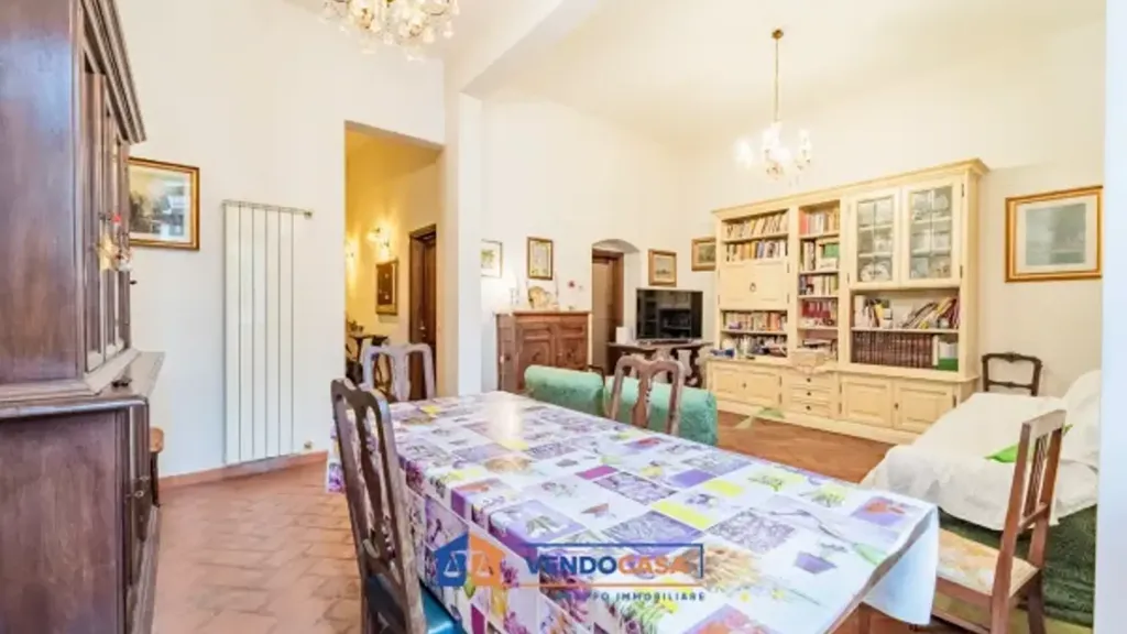 Salle à manger - Penthouse with Private Courtyard in Central Florence
