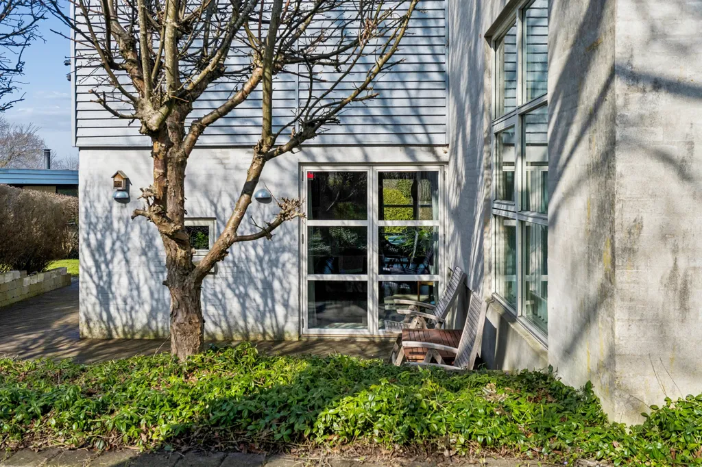 Aed - Architectural Villa with View in Kokkedal