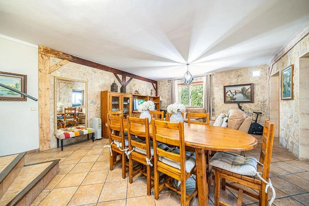 Sala da pranzo - Rustic Chalet with Pool in Inca Centre