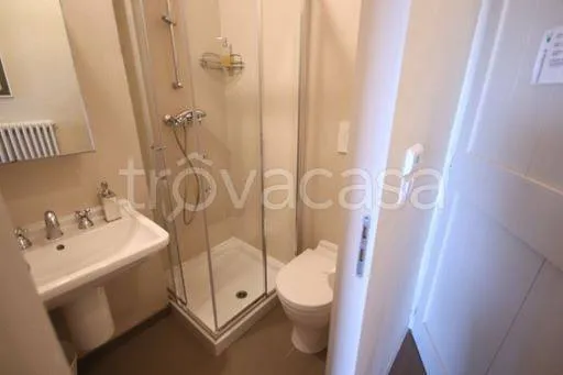 Salles de bain - Rustic Casale with Panoramic Views in Bra