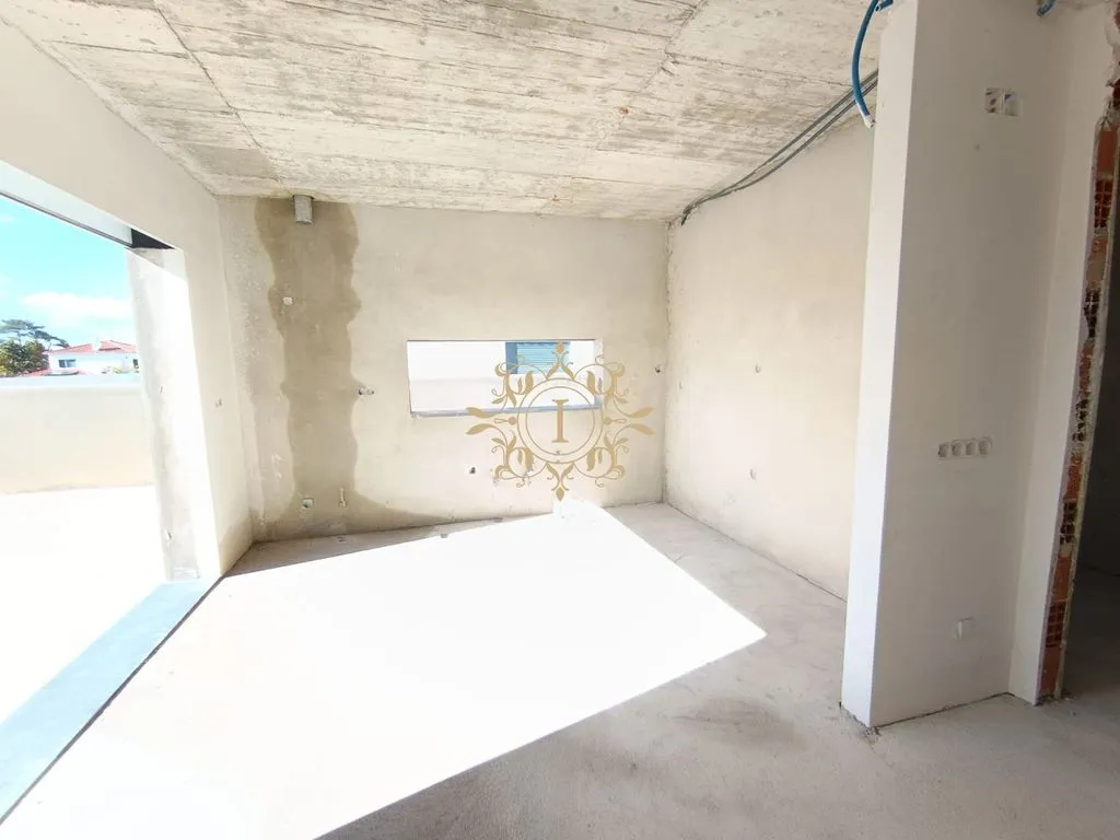 Toad - Luxury Isolated House with Pool in Azeitão