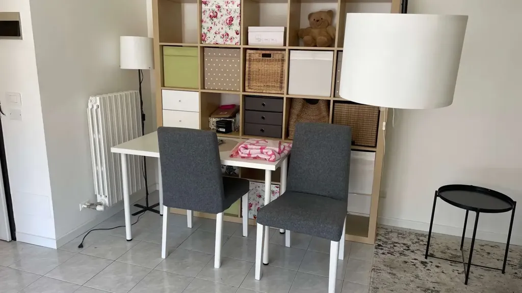 Kabinet - Modern 2-Bedroom Apartment with Balcony in Milan