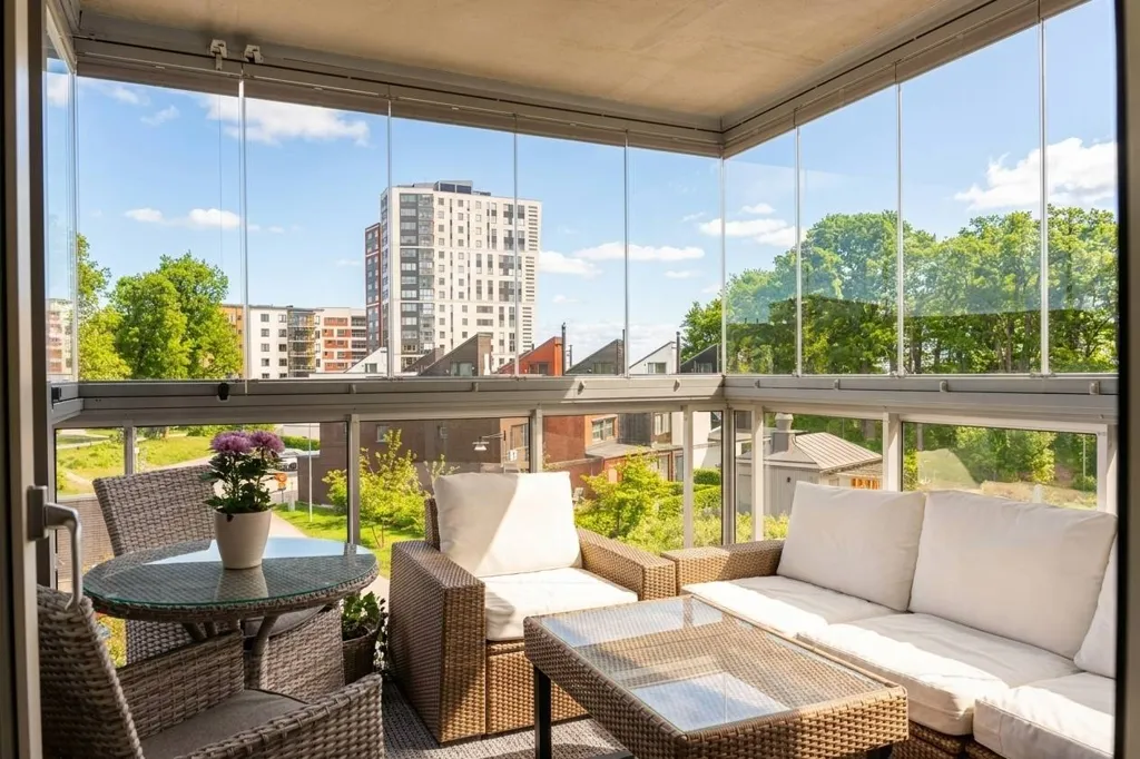 Terrasse - Apartment with Balcony in Öster Mälarstrand