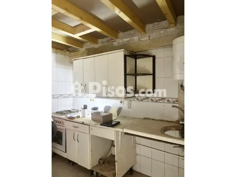 Cuisine - Flat for Renovation in Ganzo
