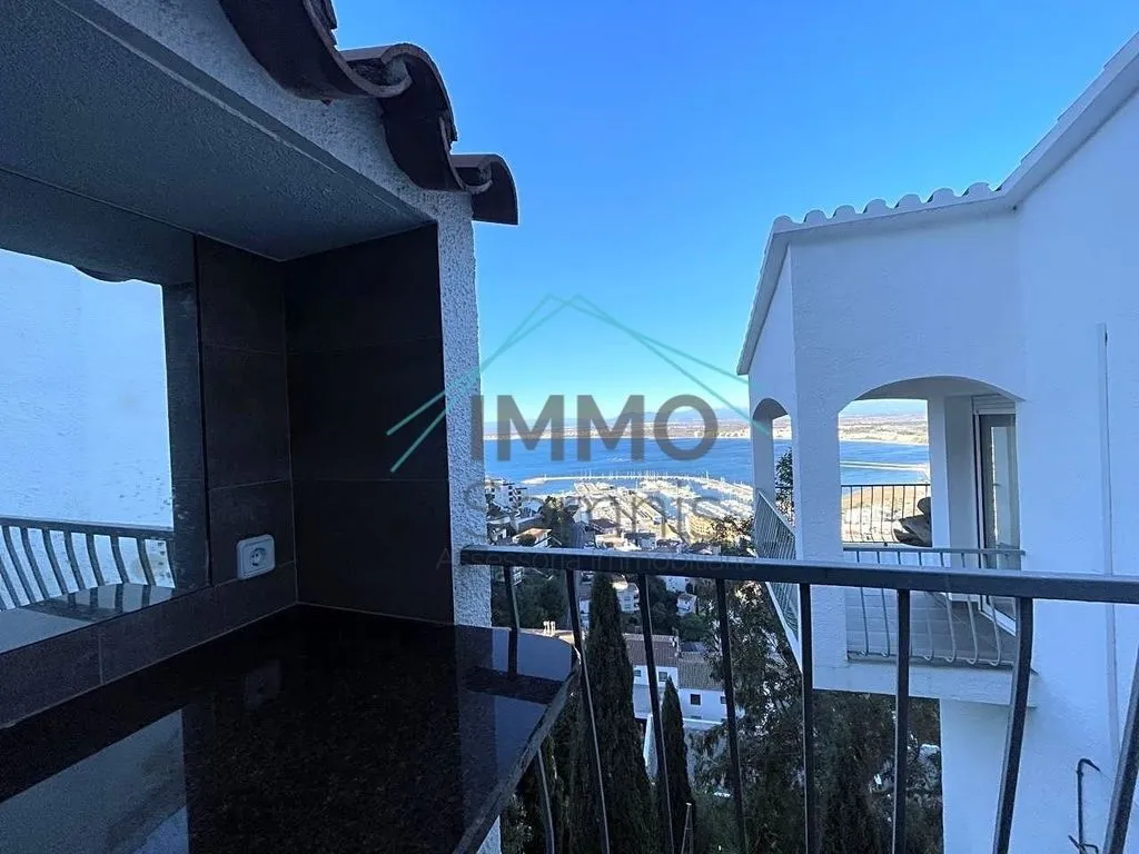 Balcony - Luxury Villa with Panoramic Views in Roses