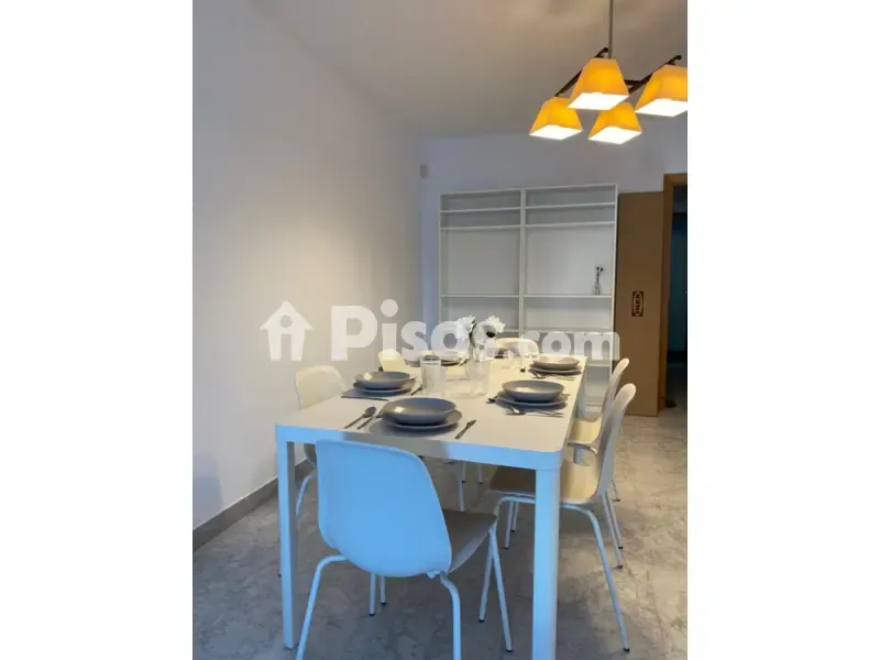Söögituba - 1-Bed Apartment with Balcony in Jerez
