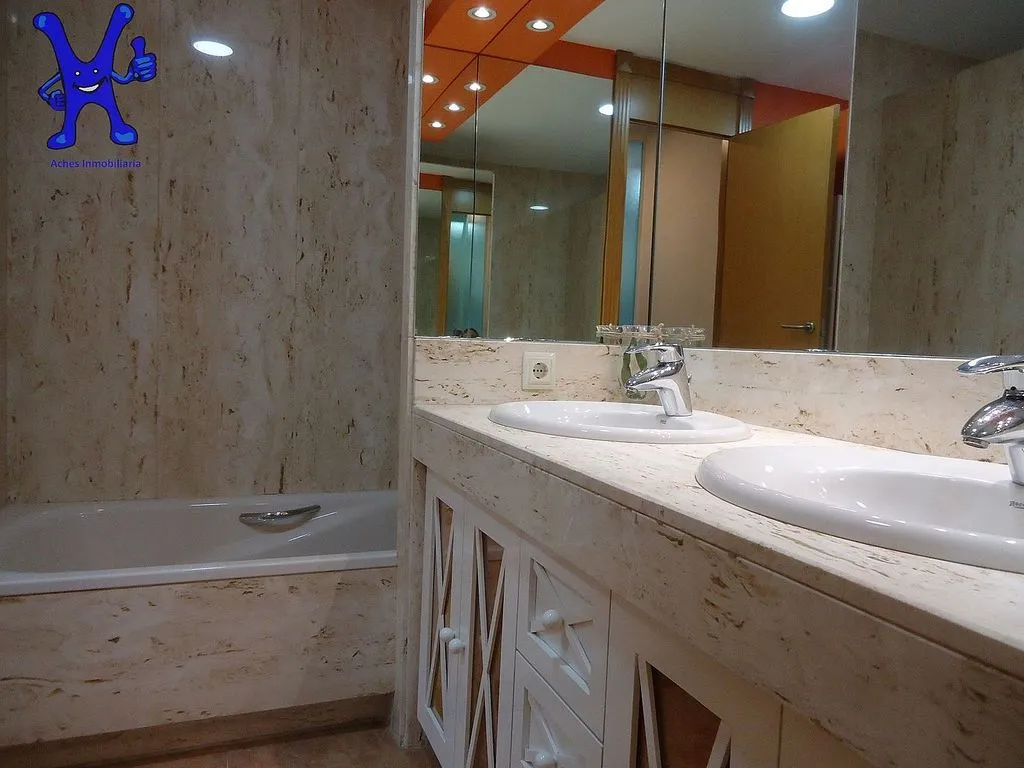 Vannitoad - Furnished Flat with Central Heating in Carmelitas