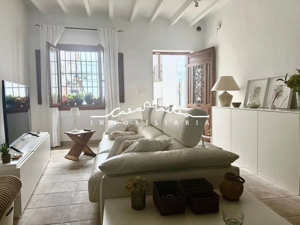 Elutuba - Beachfront Apartment with Terraces in Altea