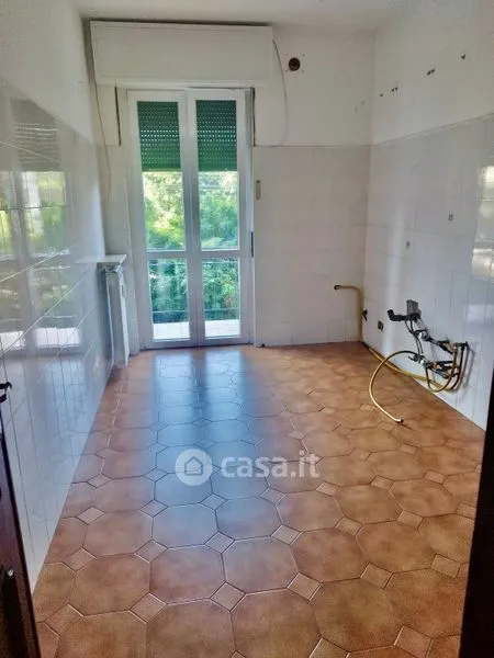 Pièces - Central Flat with Balcony in Novi Ligure