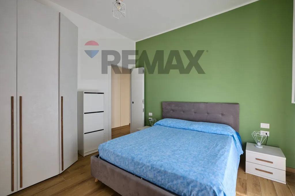 Camere da letto - Ristrutturato Triplex with Balcony in Torre Maura